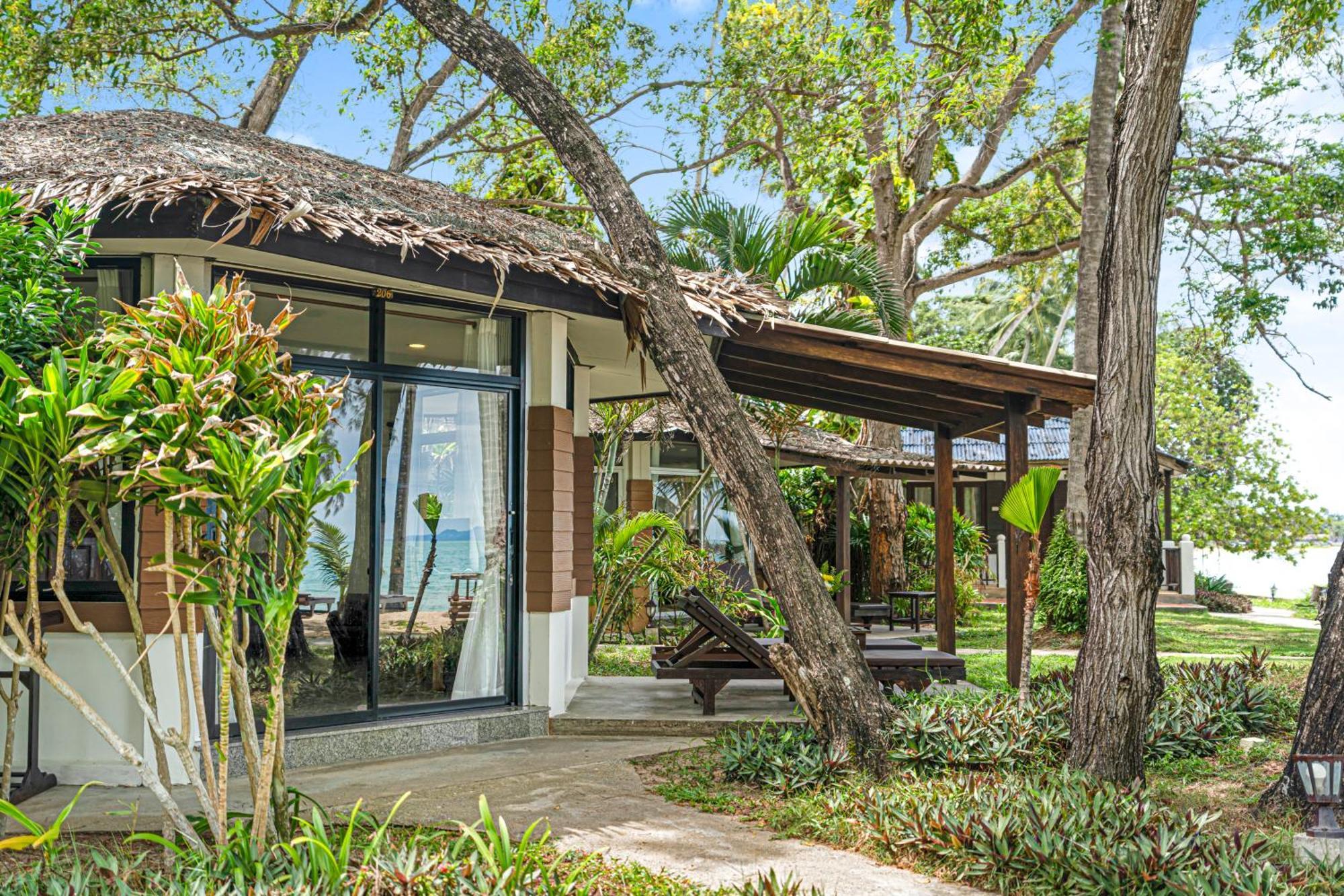 Anahata Resort Lipa Noi Exterior foto