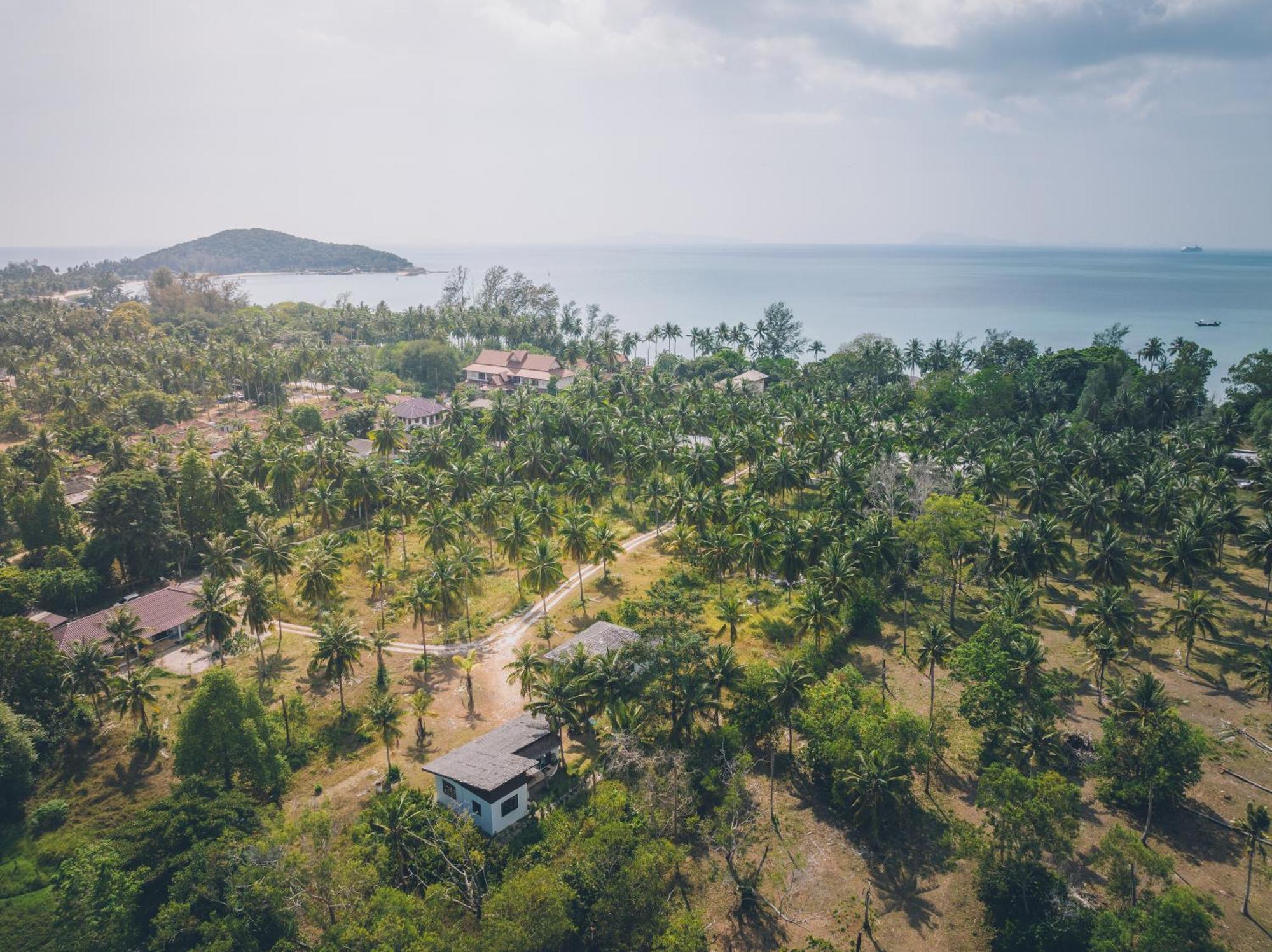 Anahata Resort Lipa Noi Exterior foto